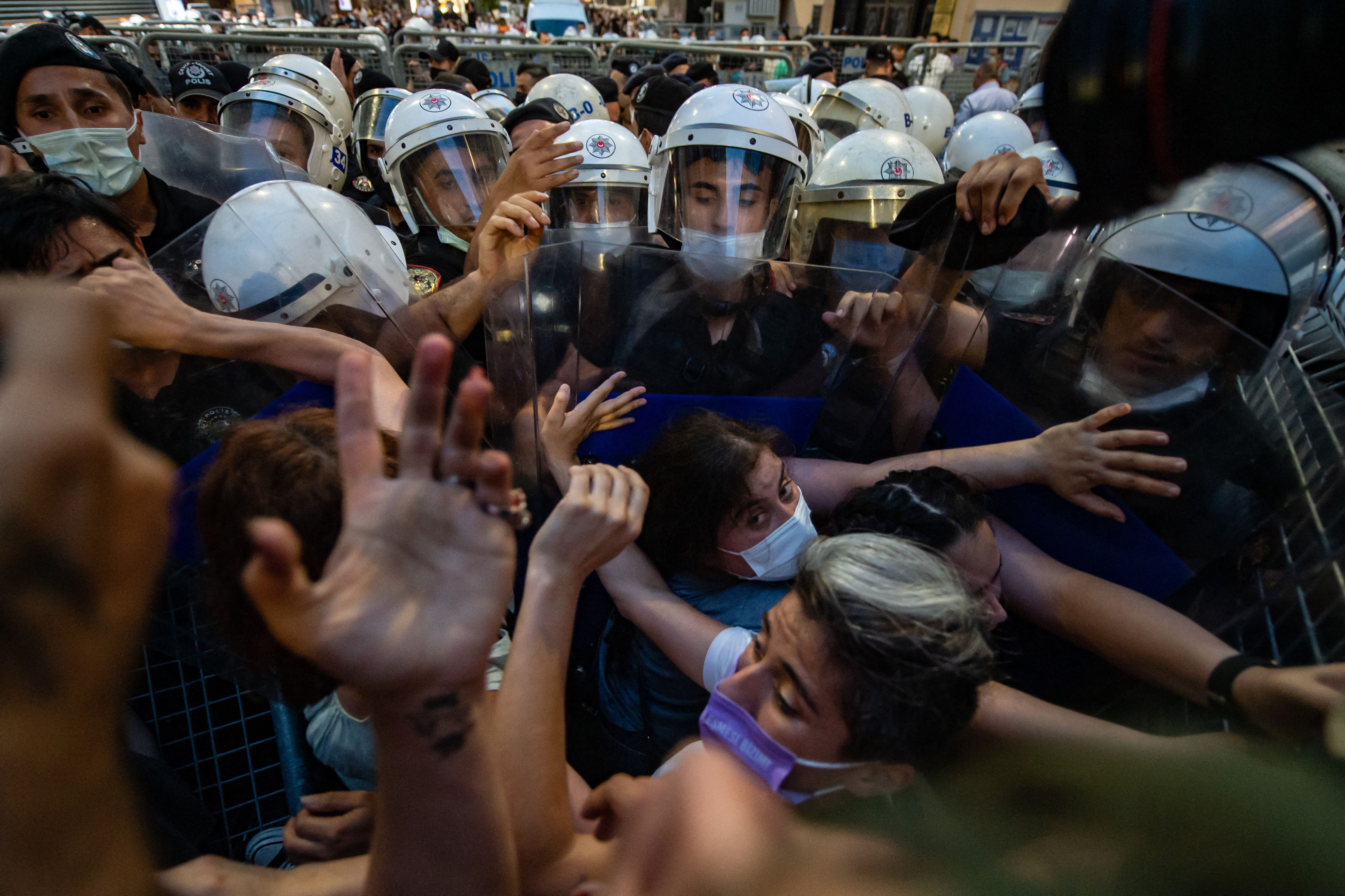 Polzeigewalt Protest Gg Ausstieg Tuerkei Aus Istanbul Konvetion ADAM 282790 C AFP Via Getty Images 25 07 2024